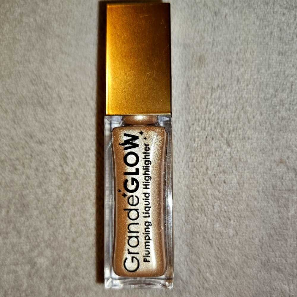 GrandeGlow Highlighter